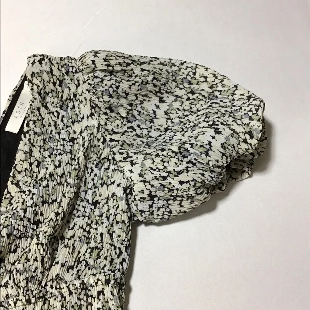 Astr chic blouse